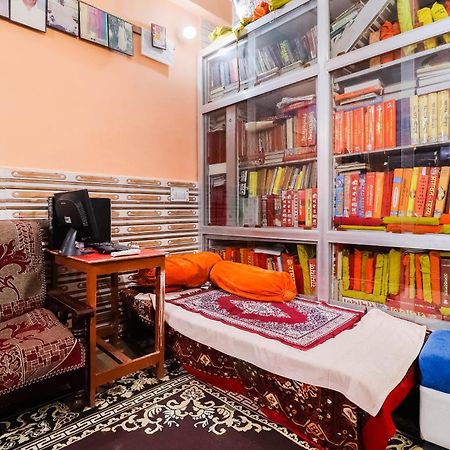 Hotel O Jyotish House Ayodhya Exteriér fotografie