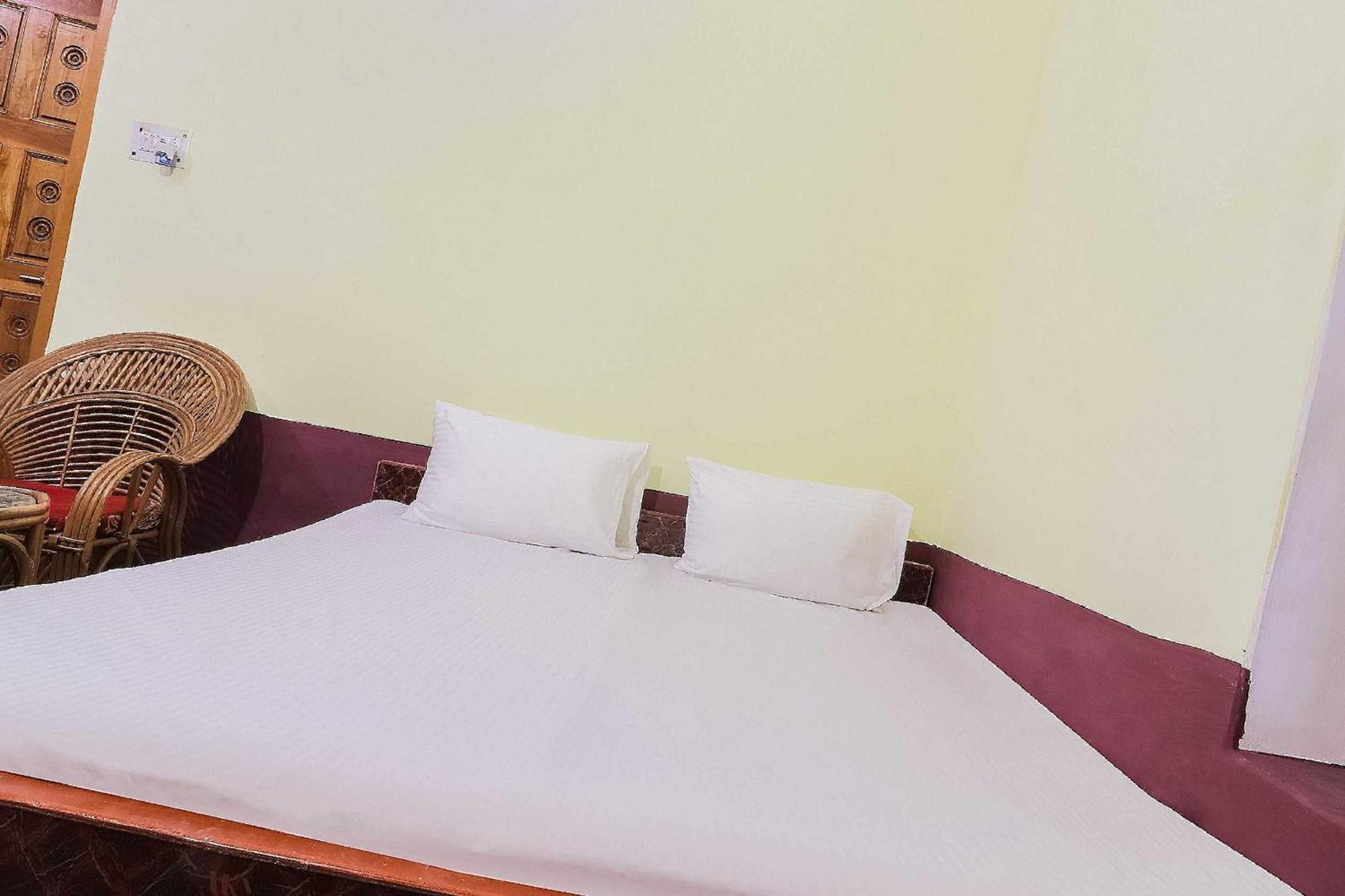 Hotel O Jyotish House Ayodhya Exteriér fotografie