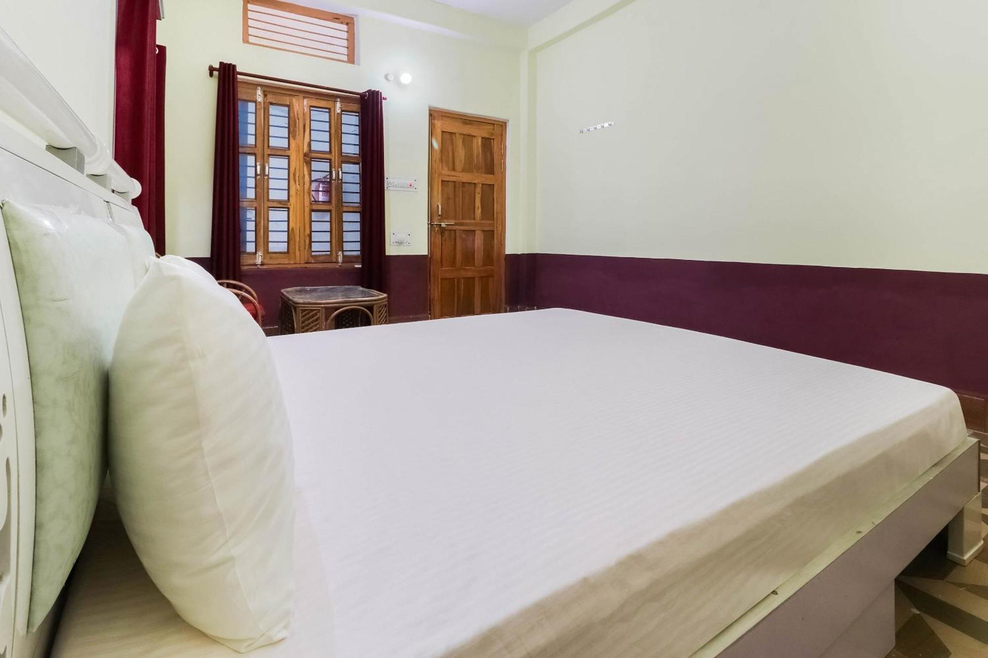 Hotel O Jyotish House Ayodhya Exteriér fotografie